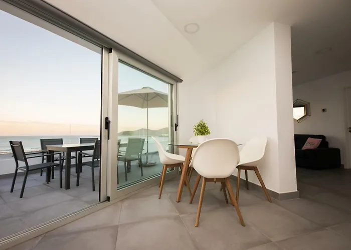 Fantastico Atico En Primera Linea De Playa * Las Palmas / Gran Canaria