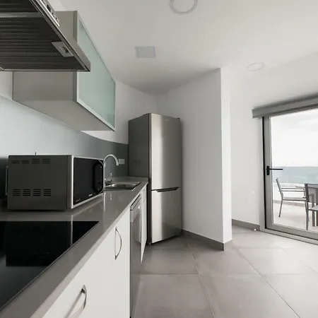 Fantastico Atico En Primera Linea De Playa Apartment